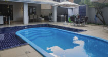 B01 CASA ALTO PADRÃO À VENDA NA BRAVA DE FLORIPA B01 CASA ALTO PADRÃO À VENDA NA BRAVA DE FLORIPA