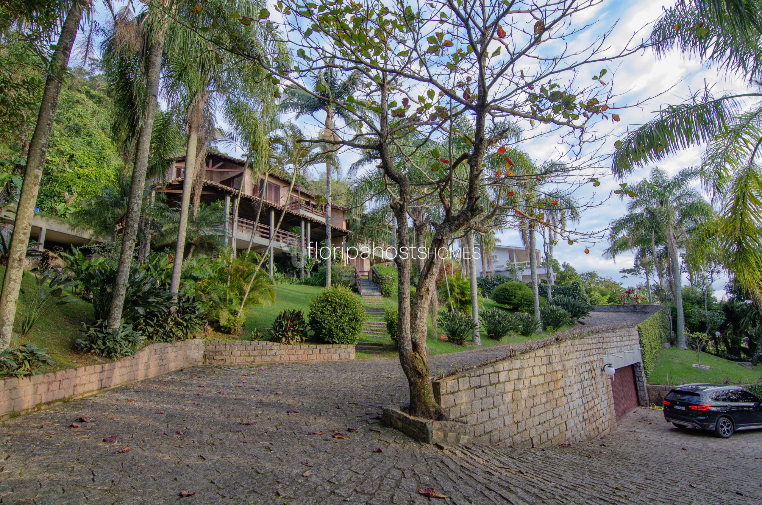 L02v-Imóvel para Investimento e Moradia na Lagoinha | Vista para o Mar em Florianópolis