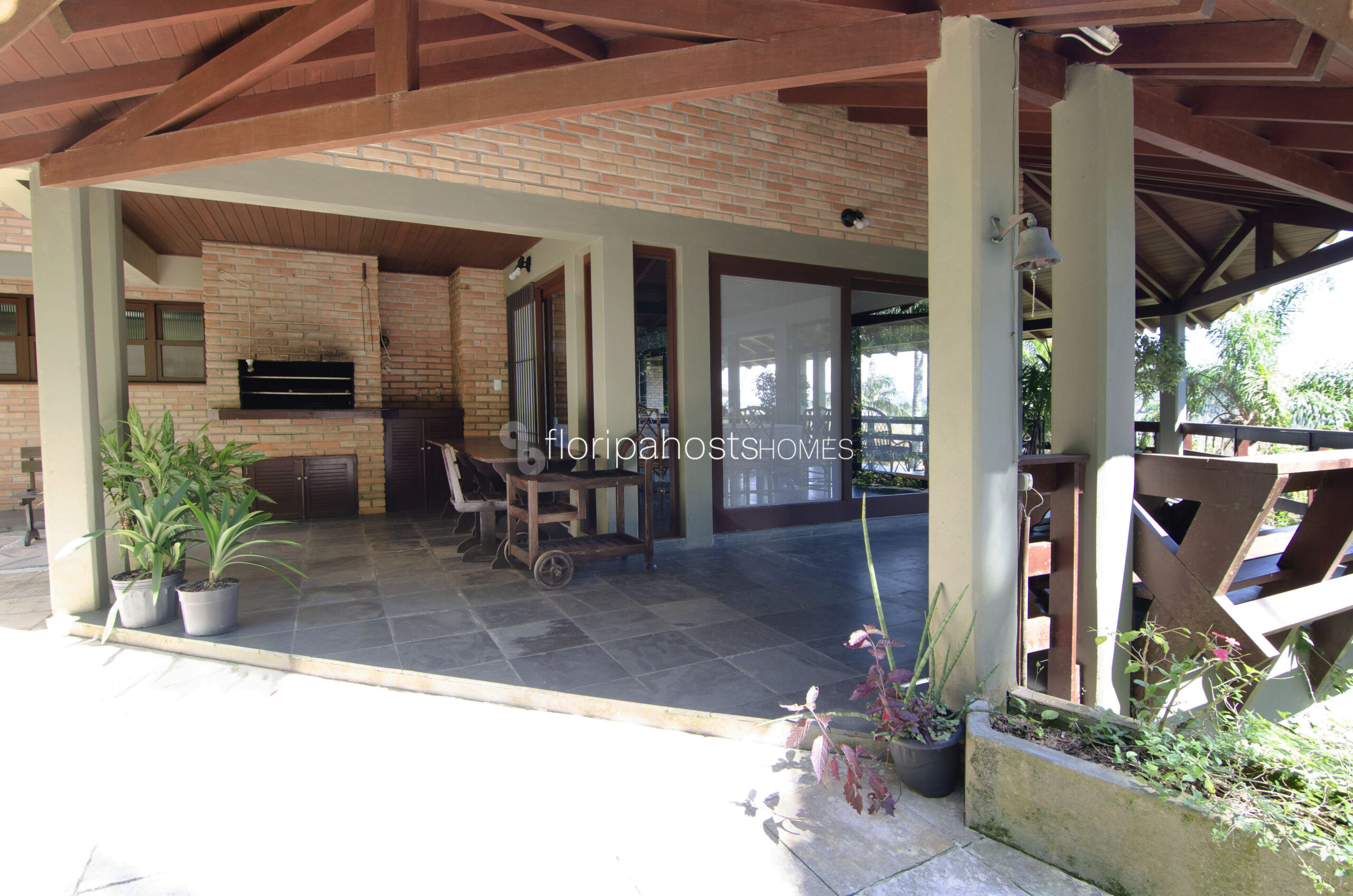 L02v-Imóvel para Investimento e Moradia na Lagoinha | Vista para o Mar em Florianópolis