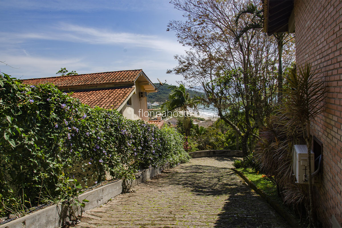 L02v-Imóvel para Investimento e Moradia na Lagoinha | Vista para o Mar em Florianópolis