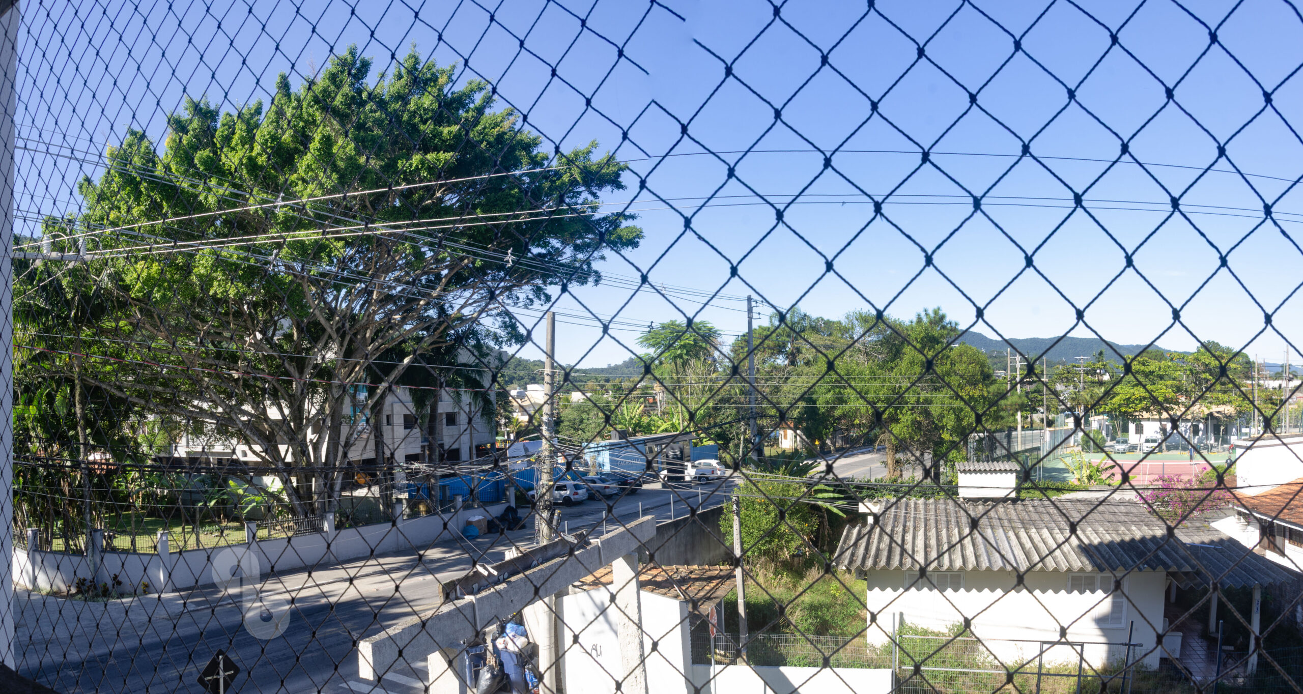 C16- Apartamento perfeito em Floripa! More do lado do mar!